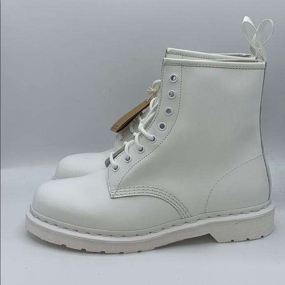 dr martens 1460 mono smooth white